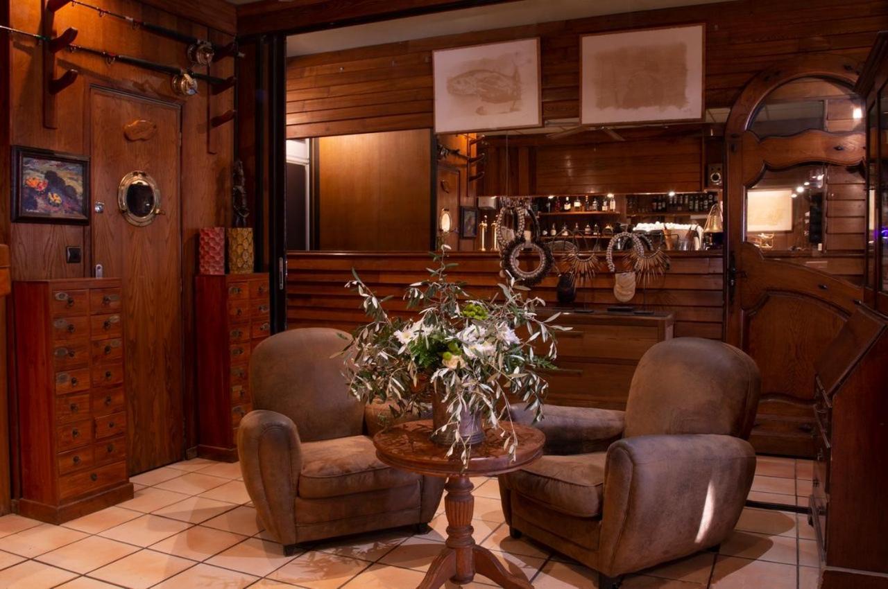 Hotel Le Porquerollais ปอร์เกรอล ภายนอก รูปภาพ